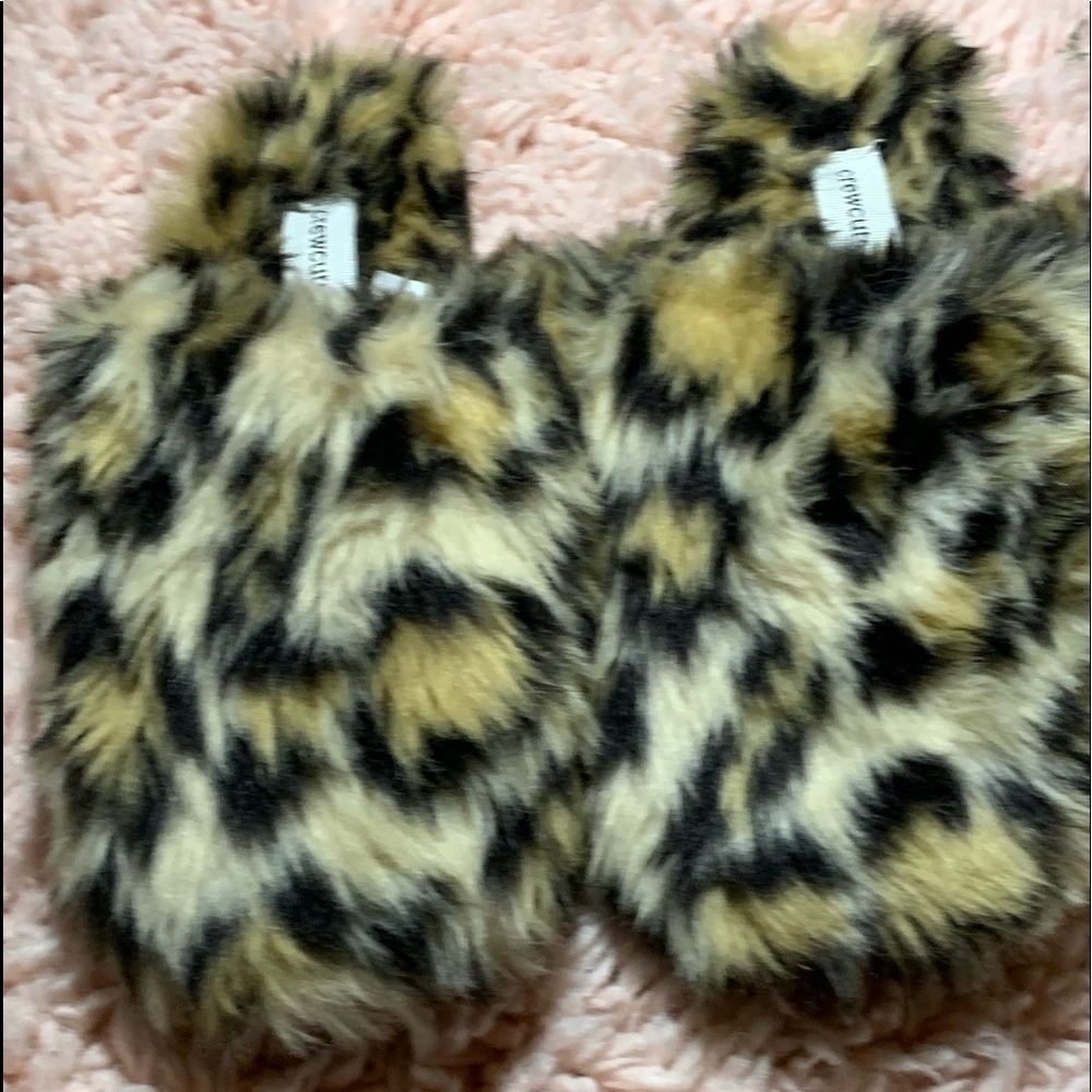 Crew cuts leopard slippers